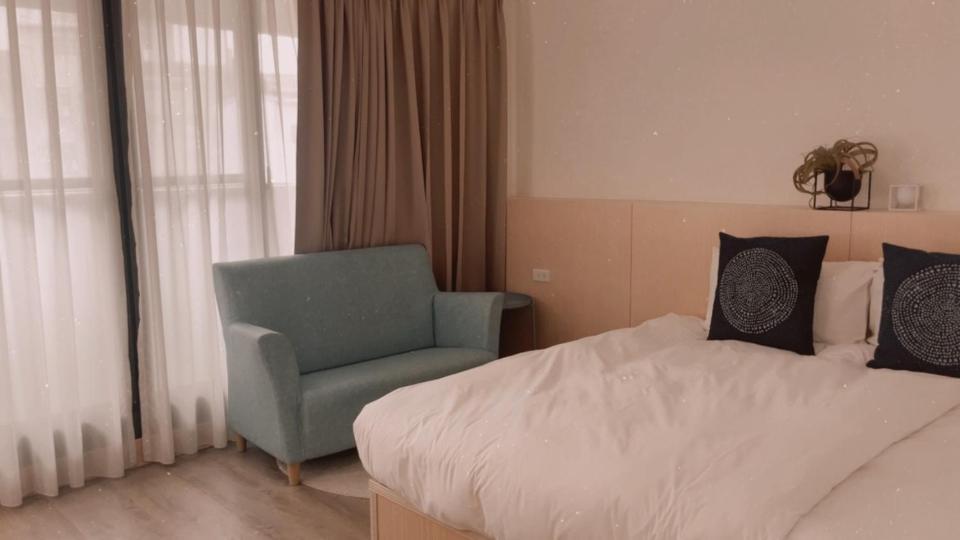 Hotel Huru House Taichung Extérieur photo